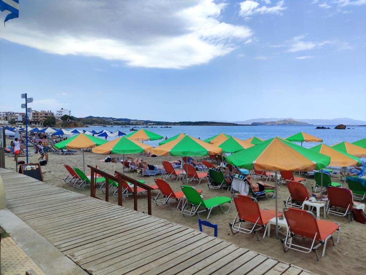 Steps From The Beach Aprt Chania  Bagian luar foto