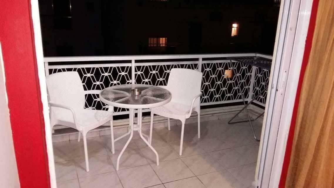 Steps From The Beach Aprt Chania  Bagian luar foto